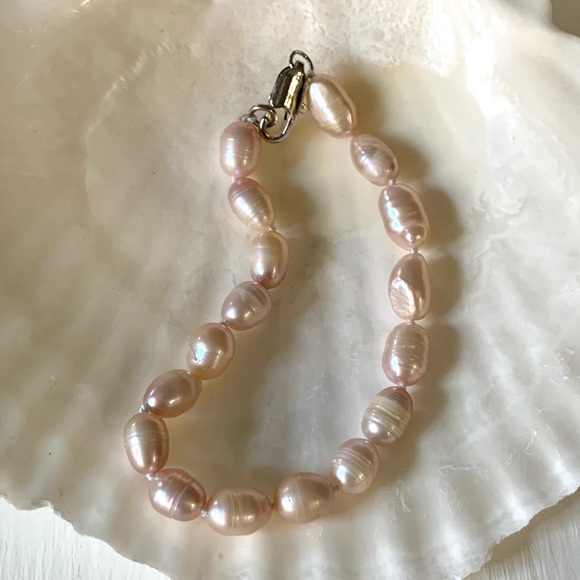 Akoya Pearl Bracelet - Picture 3 of 4